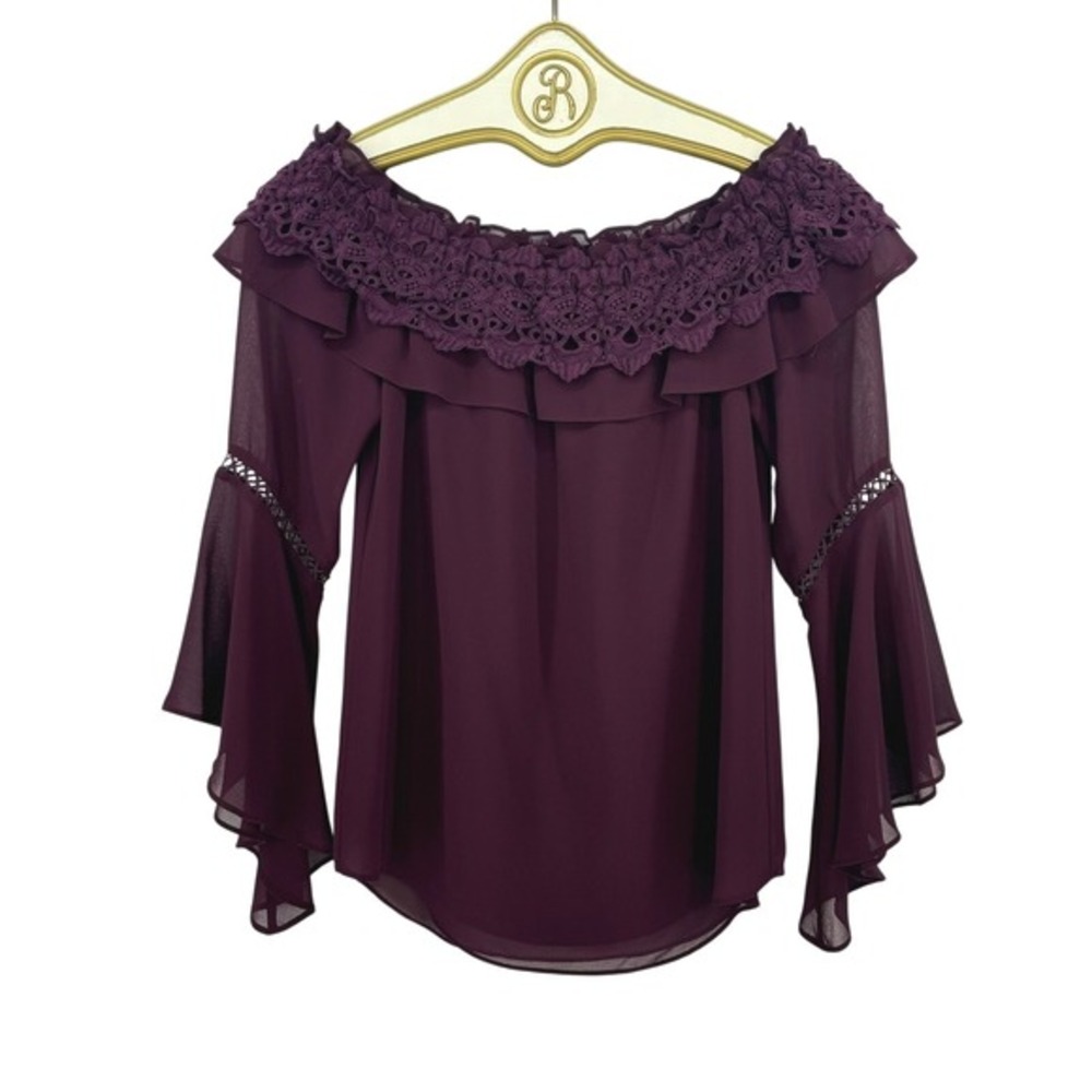 White House Black Market Off Shoulder Blouse XS Purple‎ Bell Sleeve Lace Ruffle